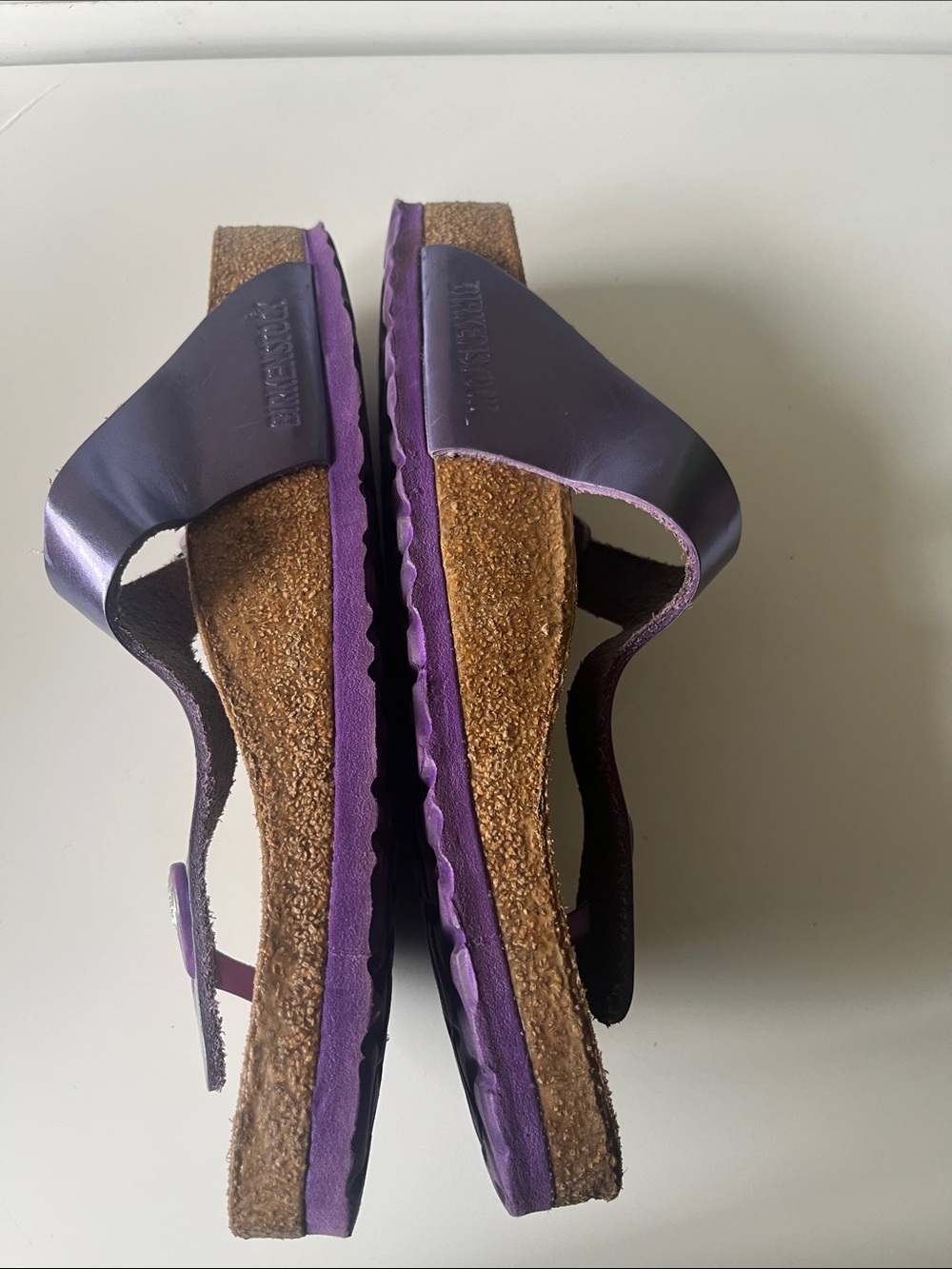 Gizeh Birkenstock Purple Metallic Thong Sandals with Buckle - Picture 3 of 4